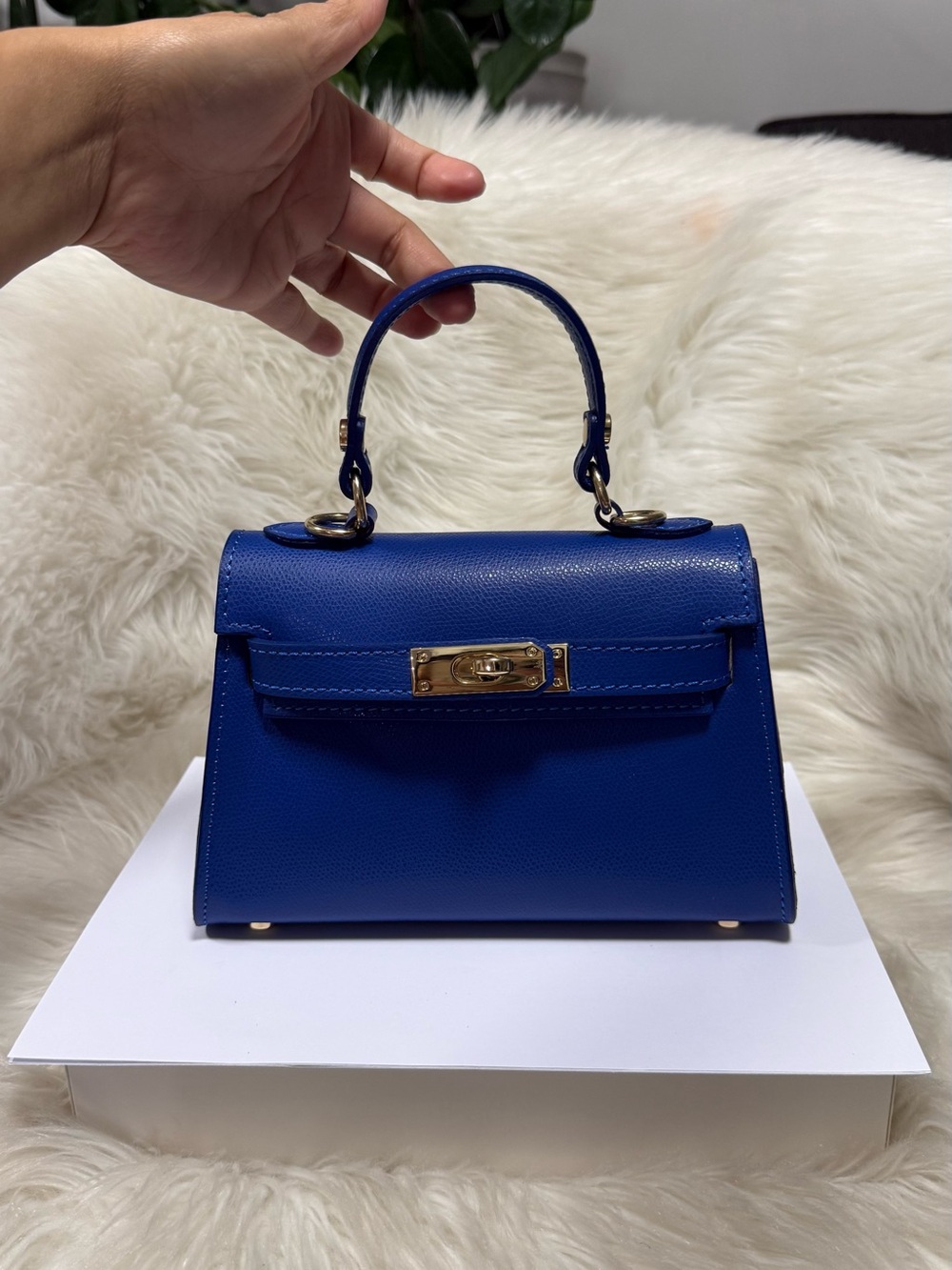Genuine Italy Leather Structured Top Handle Bag 2 Way Blue